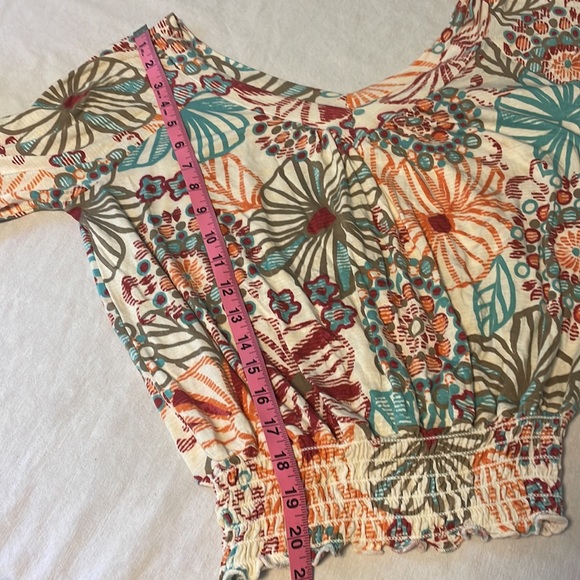 🌼 3/$18. American Rag boho top size S - Picture 5 of 6
